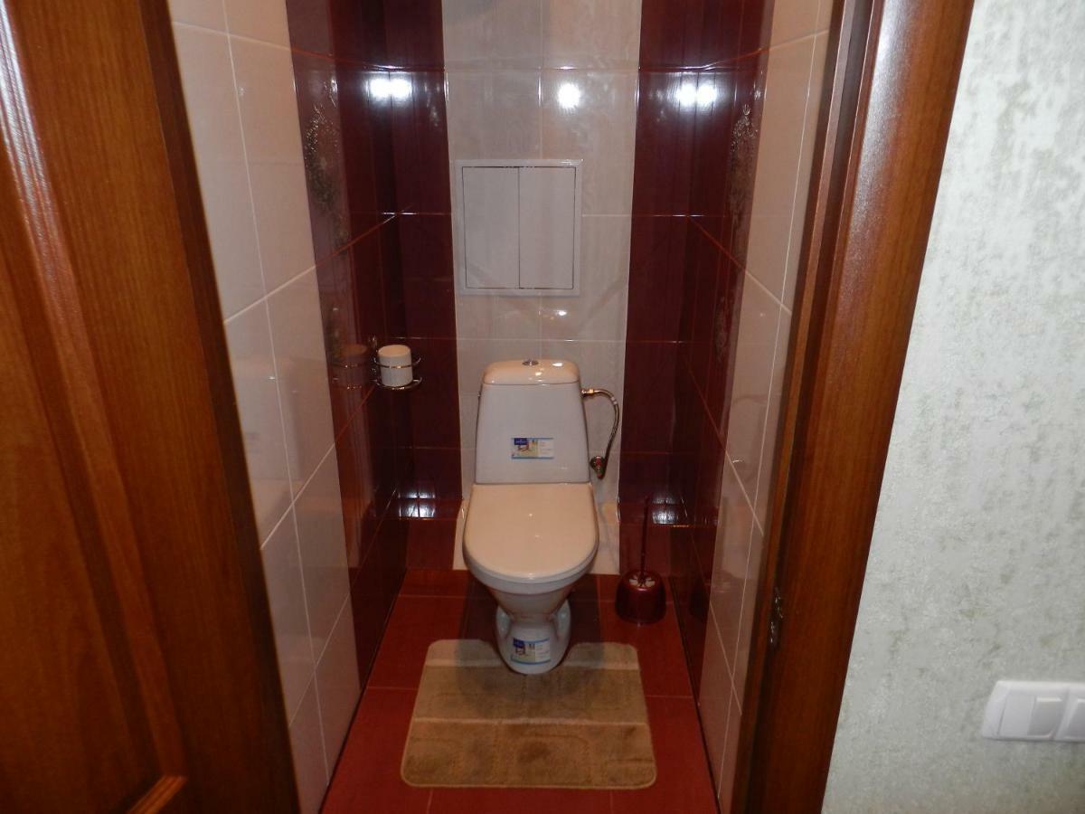1-Room Luxury Apartment On Sobornyi Avenue 174-А, By Grandhome. Center Zaporizhia Esterno foto